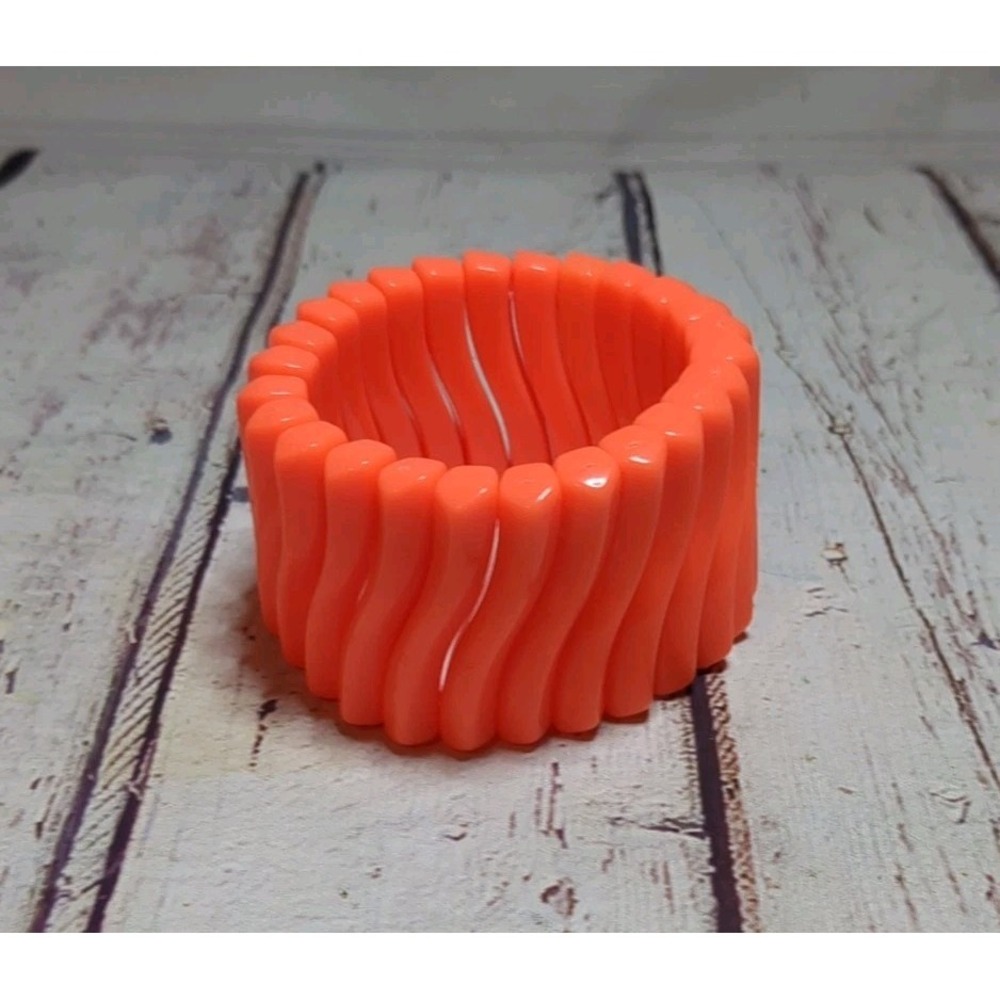 Retro 80s Neon Orange‎ Stretch Plastic Bracelet